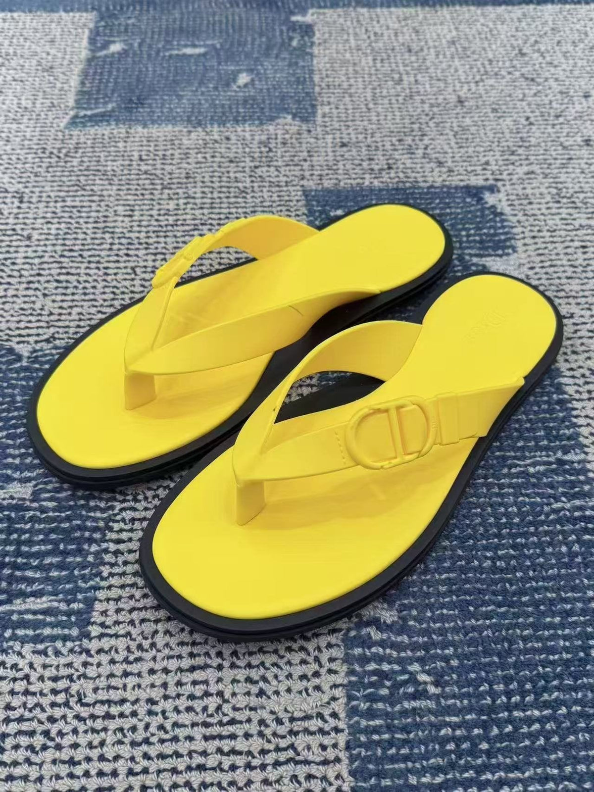 Thong Sandals with Raised Strap Detail