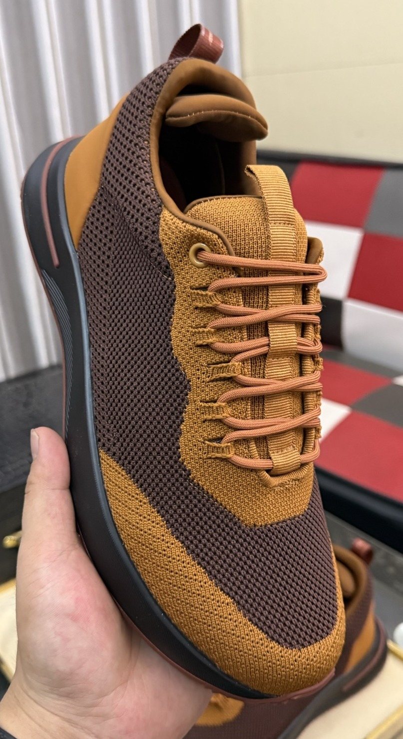 Two-Tone Low-Top Sneakers