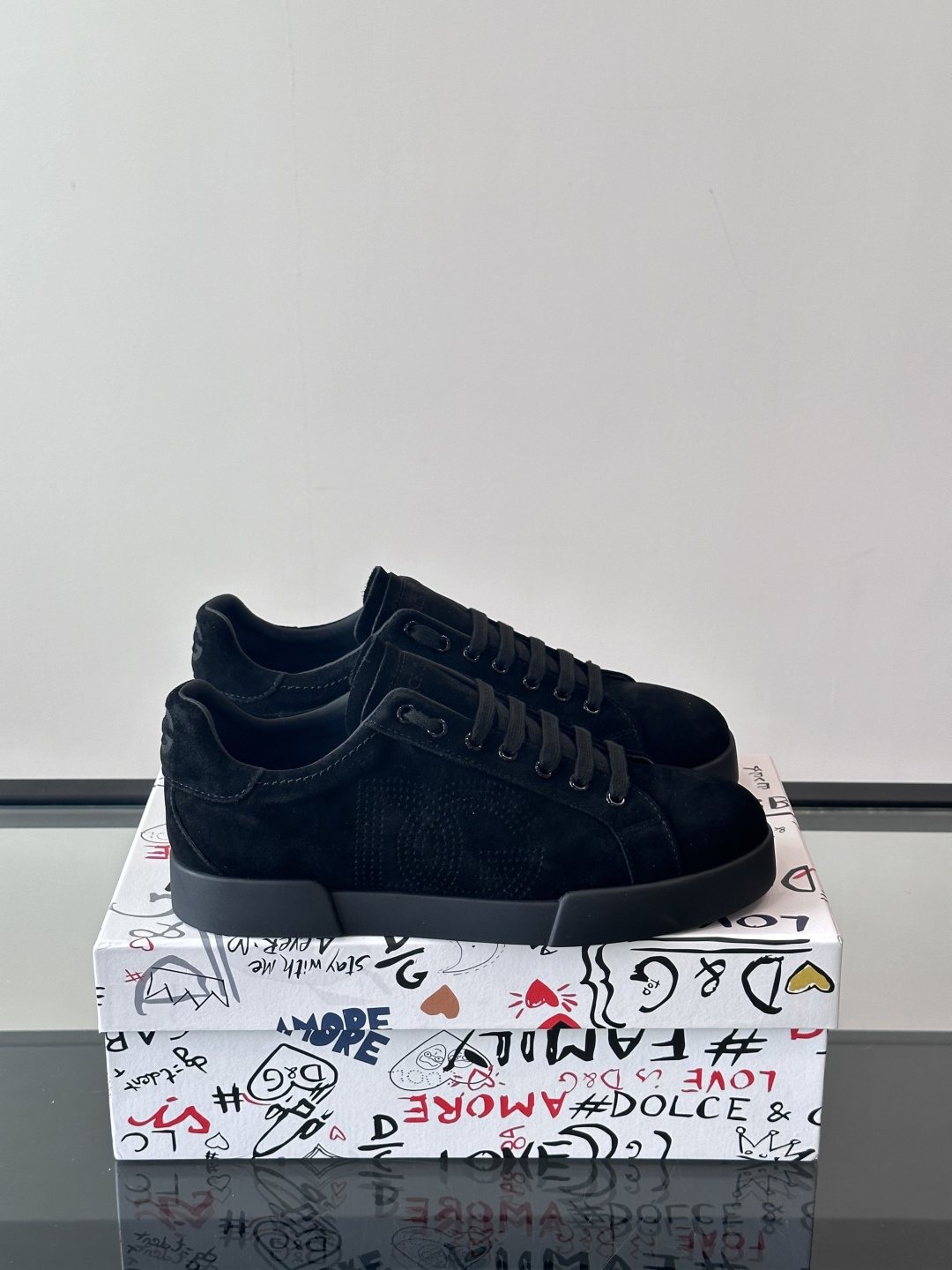 Dolce & Gabbana Lace-Up Low-Top Sneakers
